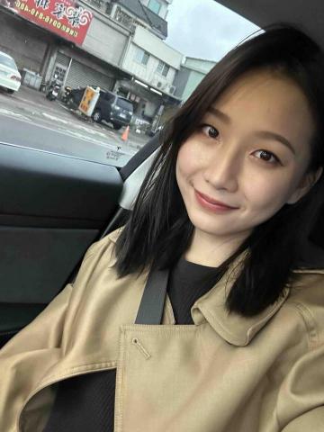 提供染髮劑天然服務的專家川式採耳