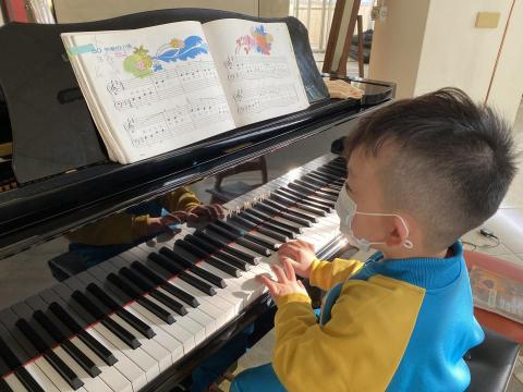 謝昕老師🎻 -  謝昕老師🎻 -