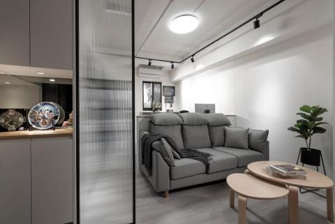 均品室內裝修設計有限公司 - 土城紐約艾美｜
無施作天花板 明管及軌道燈方式呈現