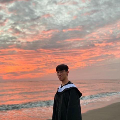 提供打字排版服務的專家N icky