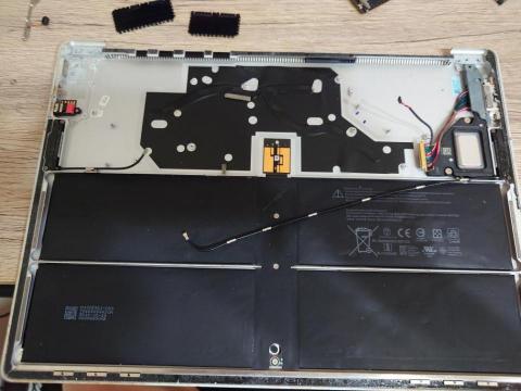 Mike's Tech  麥克鈦 - surface Laptop 維修 Mike's Tech  麥克鈦 - surface Laptop 維修