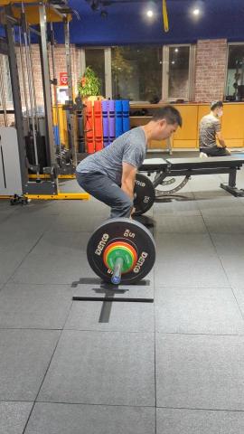 李哲宇 - 相撲硬舉