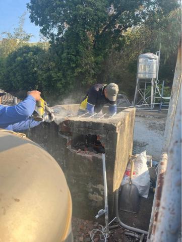 以便以謝室內裝修工程行 - 舊式水塔打除