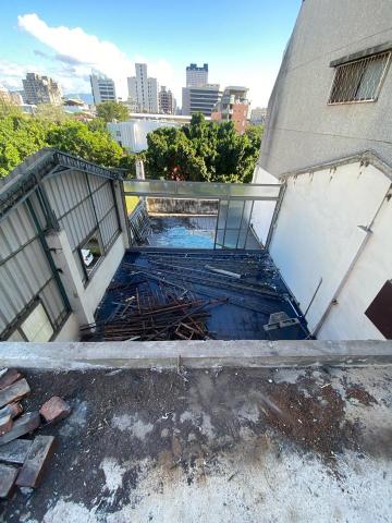 文匠拆除工程 - 鐵皮屋頂拆除