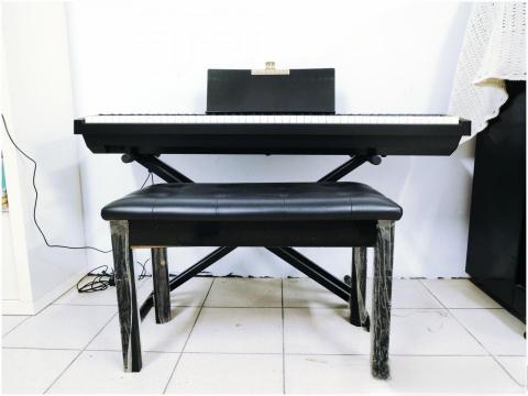 秀萱鋼琴教學-音樂教學碩士 - 電子鋼琴