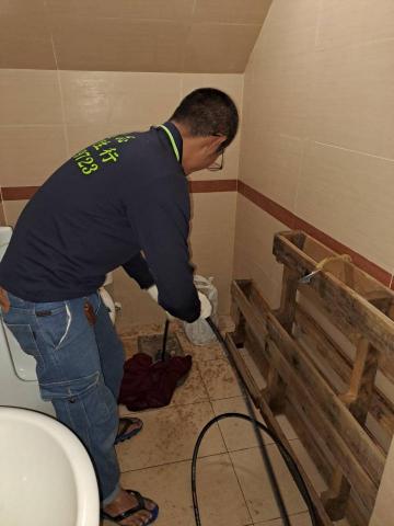 一流環保工程行 - 專業強力水刀清潔