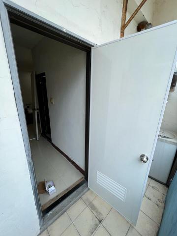 維 - 門板 喇叭鎖 更換