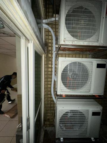 許崴翔 - 一對一兩組外機完工照