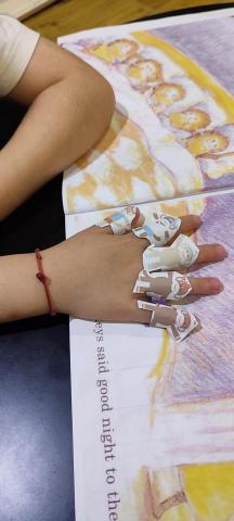 Claudia H 美語家教 - 英文故事繪本-美勞實作   2023/3