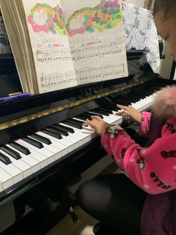 林老師/初階鋼琴一對一 [識譜、指法、樂理知識］ - 