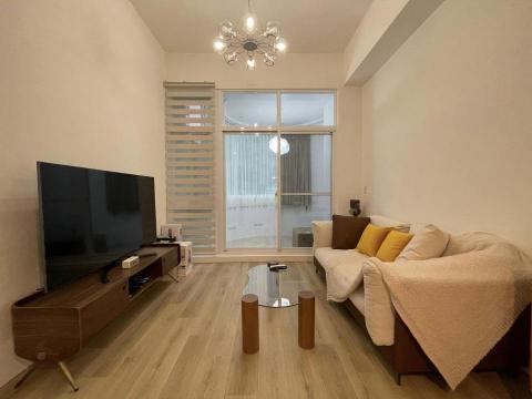 居亮企業有限公司 - 