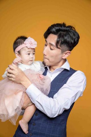 提供2d繪圖服務的專家RayKuo