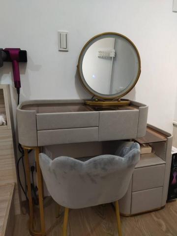 曾先生  家具組裝工作室 淘寶家具組裝 DIY家具組裝 - 淘寶傢俱 實木梳妝台80CM+LED智能妝鏡+抽屜櫃+花瓣椅 曾先生  家具組裝工作室 淘寶家具組裝 DIY家具組裝 - 淘寶傢俱 實木梳妝台80CM+LED智能妝鏡+抽屜櫃+花瓣椅