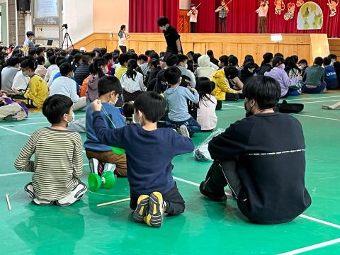 趙錡 - 濱江國小期末扯鈴表演