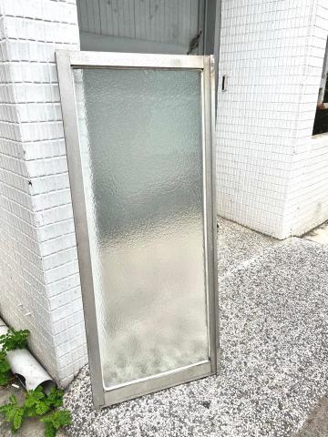 台中紗窗維修·潤昇門窗 - 銀霞玻璃更換 台中紗窗維修·潤昇門窗 - 銀霞玻璃更換