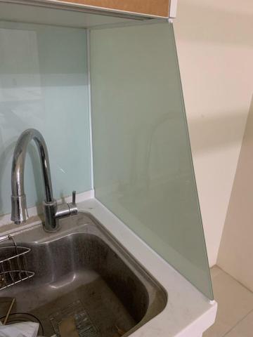 士鑫玻璃有限公司 - 流理台擋水玻璃