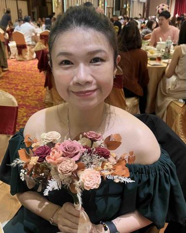 提供幫忙找工作服務的專家謝伶敏