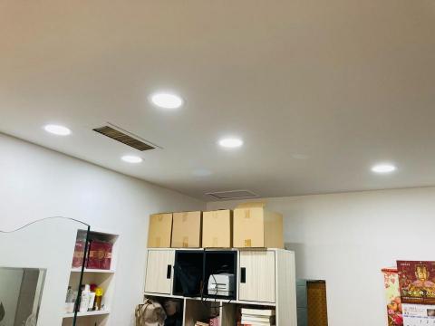 阿嚕米水電 - 嵌燈