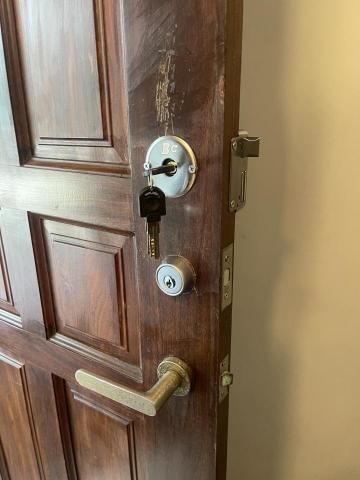 幸運鎖匙工作室 - 一般住家大門鎖安裝及代安裝工程