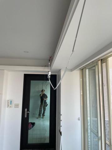 吳鈺威 - 燈具換新前