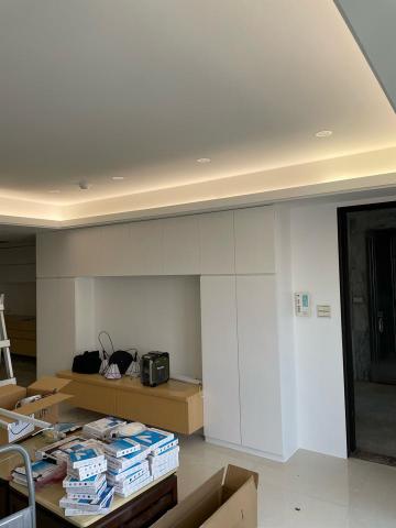 吳鈺威 - 燈具換新完