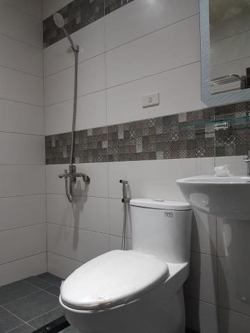 陳鵑兒 - 進口花磚主題牆