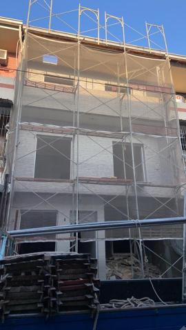 羅士凱 -  鷹架搭設