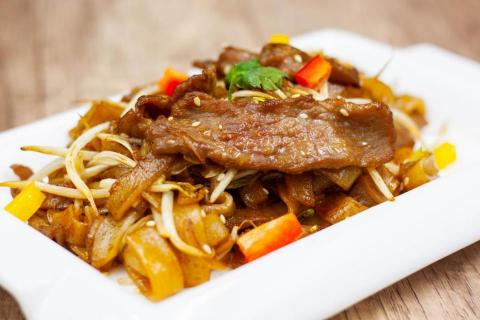 吸引力傳媒有限公司 - 商品攝影：食物-牛肉河粉