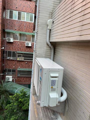楊得志 - 室外機安裝