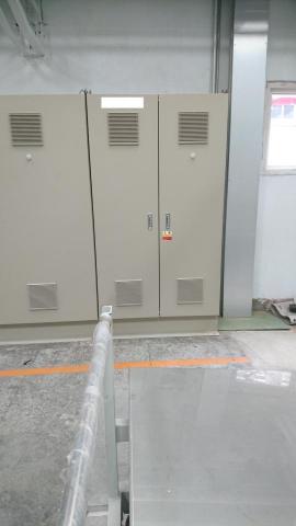 格裕工業有限公司 - PLC控制盤