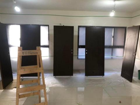 雅寶油漆工程 - 裝潢噴漆木門