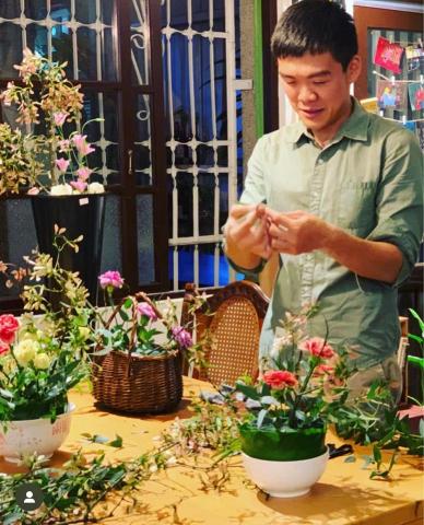 弄瓶-中華花藝設計 - 母情節插花課程紀錄 弄瓶-中華花藝設計 - 母情節插花課程紀錄