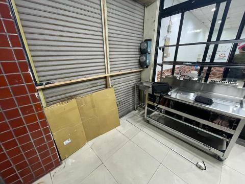 蔡宗熹個人小貨車貨運行（鑫旭） - 