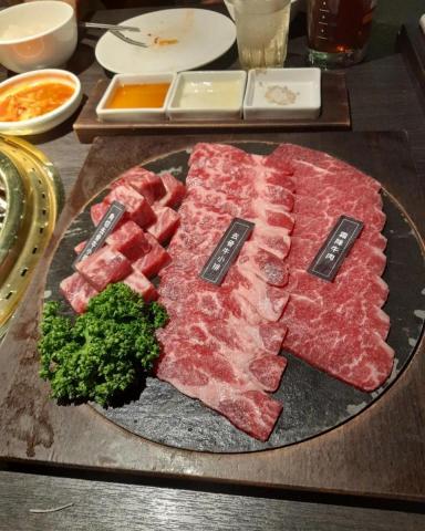 李宗潤(aicetasaya) - 茶六燒肉