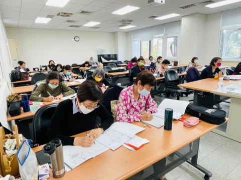 想享藍圖生活療癒有限公司 - 樂齡襌繞班