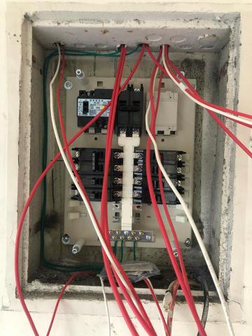 盛逸水電行 宋宙騏 - 開關箱更換（新）