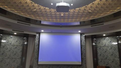 東陽數位科技有限公司/楊道永 - 大型投影機工程