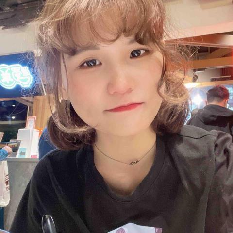 提供寵物食品服務的專家孟