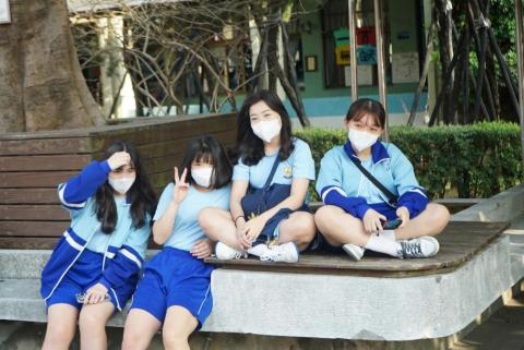 彭宇辰 - 請不要偷照片. ［高中園遊會］