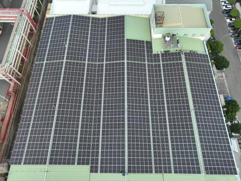 昕陽太陽能發電 周特助 - 工廠屋頂出租裝設太陽能發電系統 -免費更換浪板+20年租金收入+隔熱降溫節省室內空調費用支出 昕陽太陽能發電 周特助 - 工廠屋頂出租裝設太陽能發電系統 -免費更換浪板+20年租金收入+隔熱降溫節省室內空調費用支出