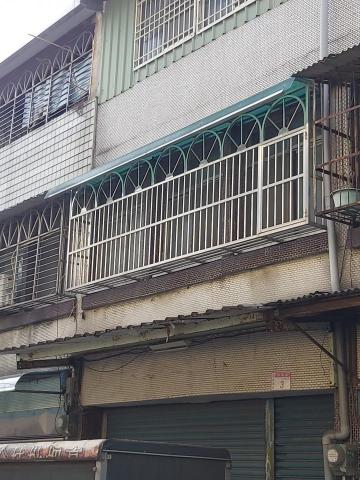 榮鑫有限公司 - 住家白鐵凸窗