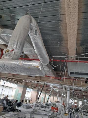 小羊工程 楊嘉豪 羊仔 - 空調設備拆除