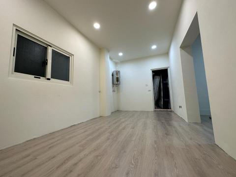 益豐窗簾/SPC卡扣地板/PVC仿木地板鋪設專家 -  益豐窗簾/SPC卡扣地板/PVC仿木地板鋪設專家 -