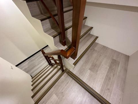 益豐窗簾/SPC卡扣地板/PVC仿木地板鋪設專家 -  益豐窗簾/SPC卡扣地板/PVC仿木地板鋪設專家 -