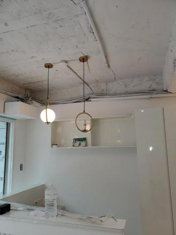 王振昌 - 代工安裝吊燈