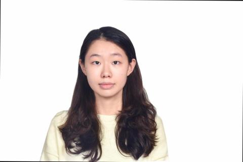 提供翻譯社期刊服務的專家鄭宇涵