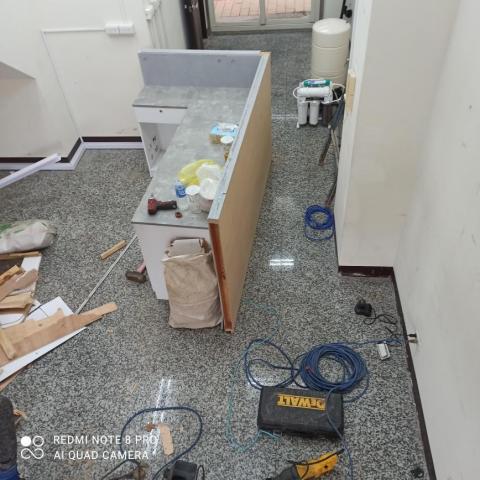 立威工程行 - 店面裝潢拆除 櫃台保留