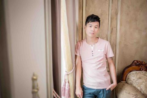 提供剪髮男服務的專家品安