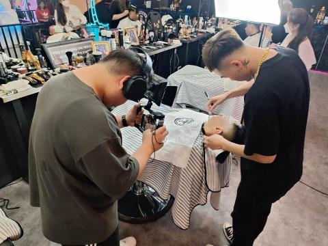 禾弦影音攝影工作室 - 野人理髮短視頻拍攝