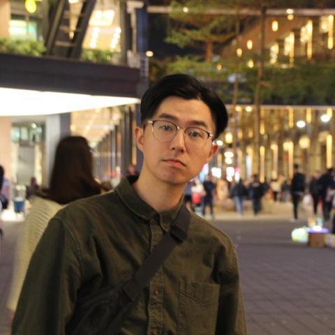 提供國標舞初學服務的專家黃冠維